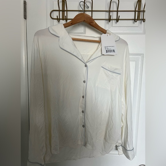 NWT Cozy Earth Bamboo Pajama Long Sleeve Top White CL Luxury Viscose Sleep - Picture 4 of 8